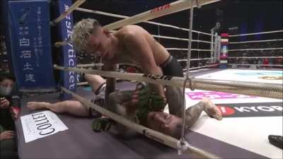Kyohei Hagiwara ruins Kickboxing pretty boy Ren Hiramoto's MMA debut & stops him in the second round. He returns at RIZIN LANDMARK Vol. 1 on October, 2nd taking on his biggest challenge yet, Mikuru Asakura.