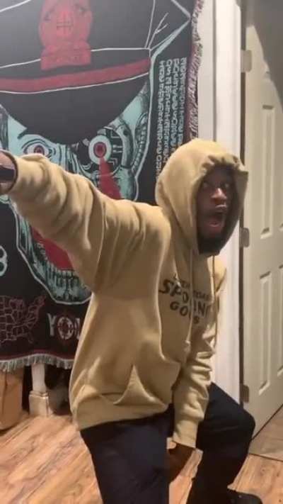Gun