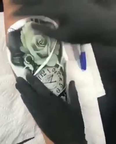This piece of art.
