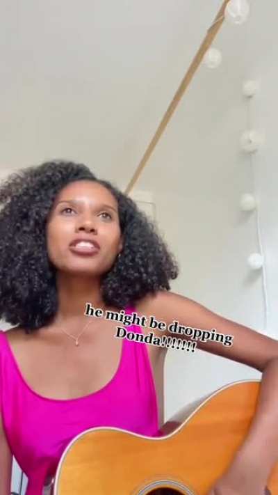 Woman makes clever and rambling songs about dating woes in NYC