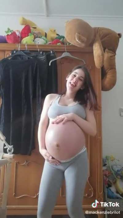 Pregnant Thot