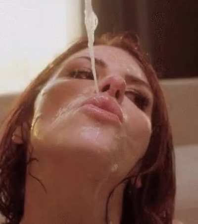 Adriana Chechik licking up jizz like the cumslut she is↓↓↓