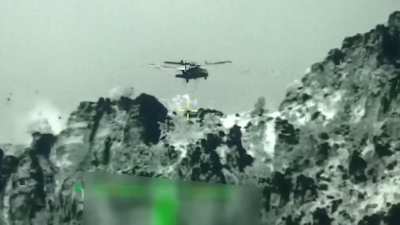 Turkish troops landing in Northern Iraq, Bahar mountain to secure mountaintops against PKK. 