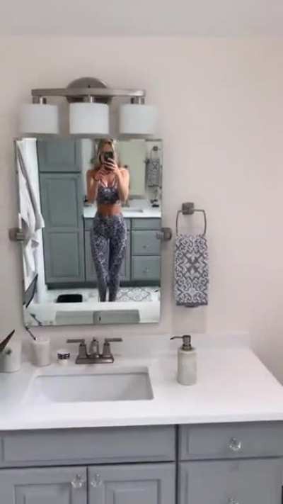 Outfit