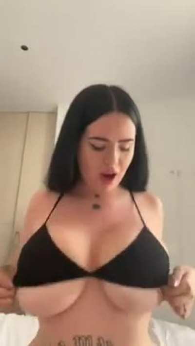 She’s so bad it’s not even fair