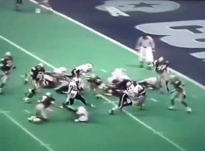 😳 1991 Permian (TX) running Toss Power with the QB LEAD BLOCKING!
