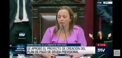 Abuela la la la...