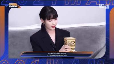 Congr<wbr>atula<wbr>tions to IU for winning 3 awards at 2021 MAMA: Best Female Artist, Best Vocal Performance and Best Collaboration (with AKMU) 💜