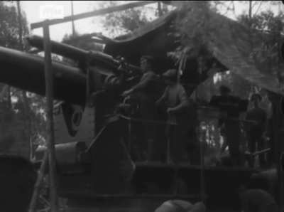 Ordnance BL 12-inch (304,8 mm) Howitzer firing 340kg ammunition at german positions, western front WW1