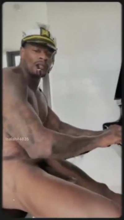 🗿