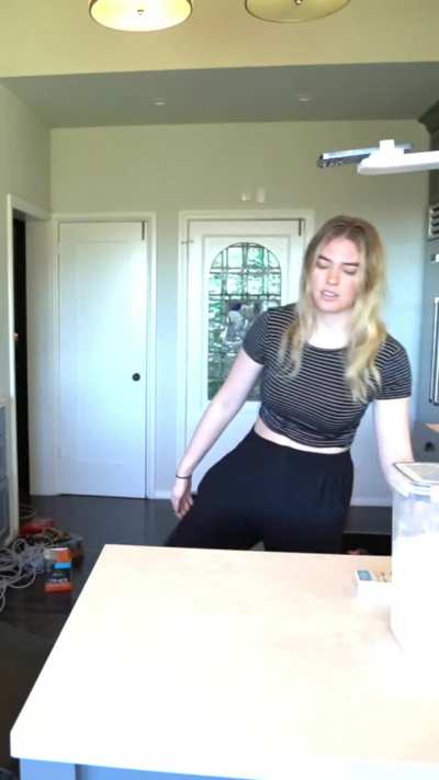 QTCinderella baking stream - November 2023
