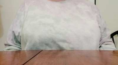 Do you like this chubby girls bouncy titty drop?