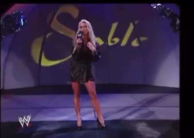 Sable Guaranteeing Torrie Wilson Won’t Look as Hot as Her While She Strips To A Sexy Bikini