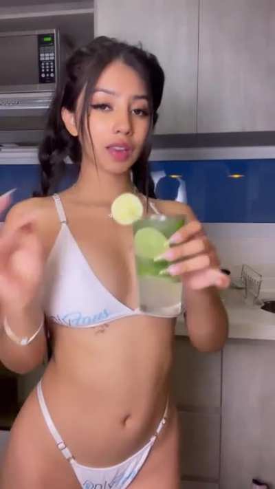 The Way She Invites