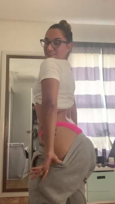 ⬆️ Up vote for me!