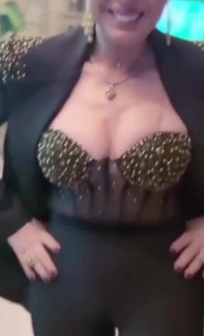 Dina