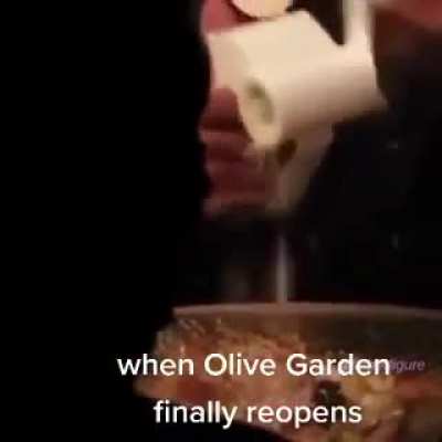 UNLIMITED BREADSTICKS!