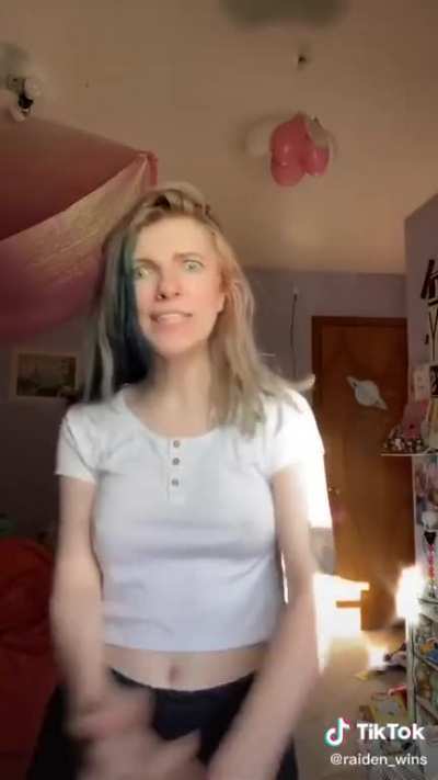 Bouncy boobies