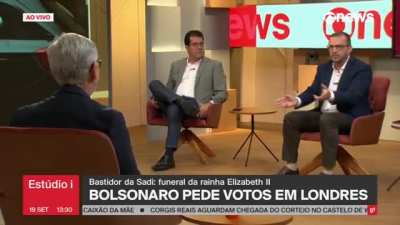 Bolsonaro age como Odorico Paraguaçu