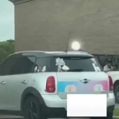tech1e car