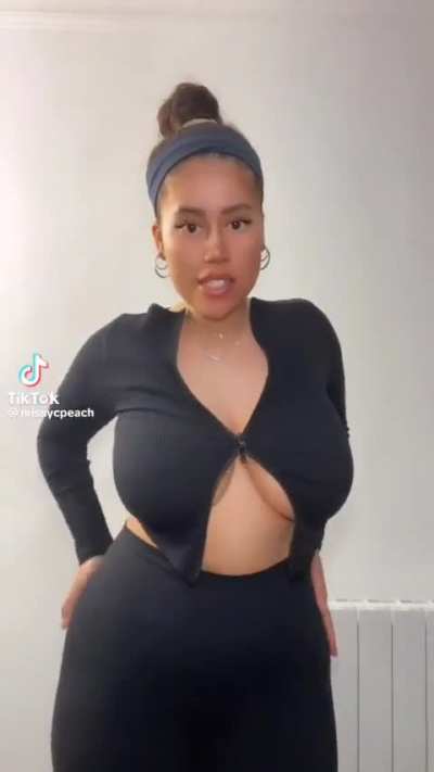 @missycpeach
