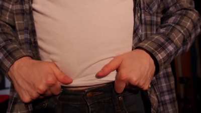 NitroRad has something on his stomach