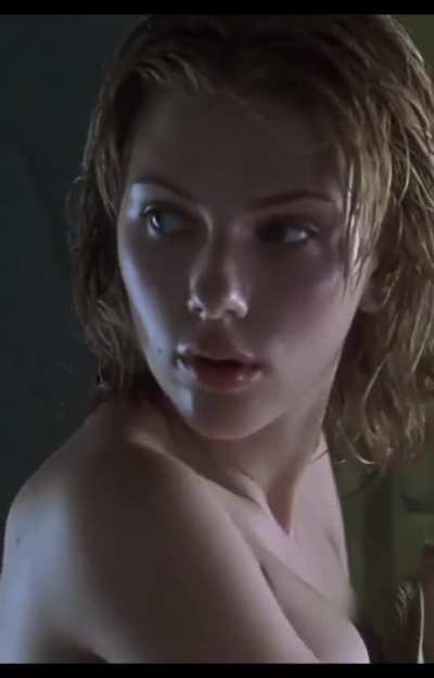 Scarlett Johansson in A Love Song For Bobby Long