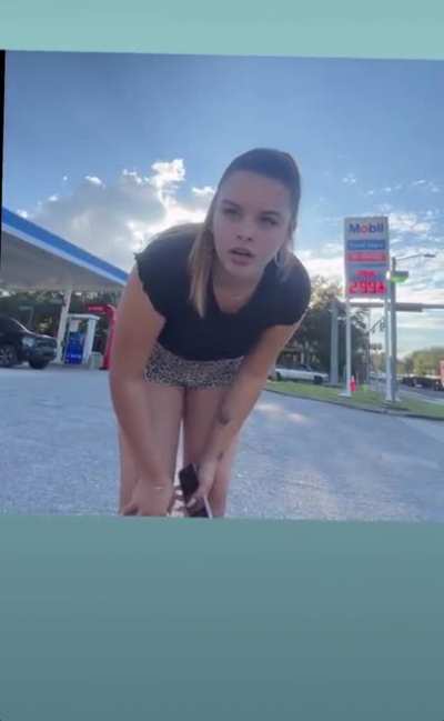 Matt from Hornblasters got hit, girl makes up her own reality (⚠️language)
