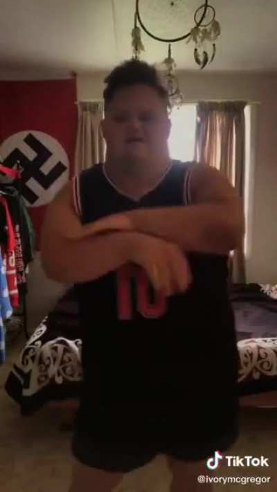 Hey Macarena
