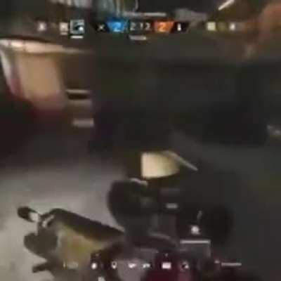 Vai se fuder arrombado filha da puta😡🖕