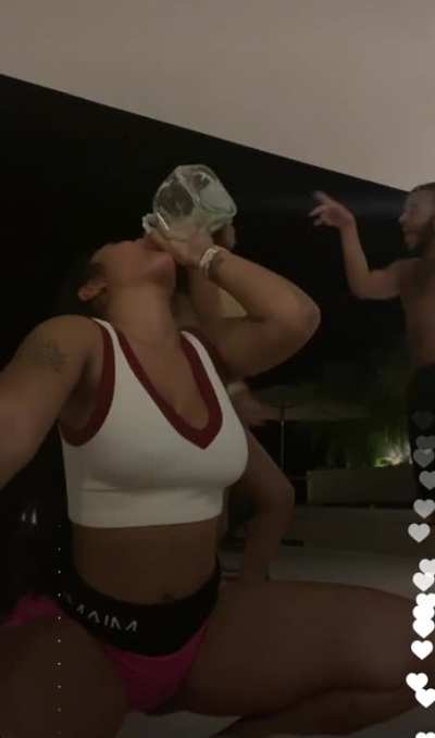 From her lit live