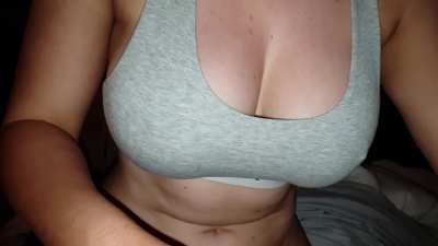 Big titty drop! (OC)