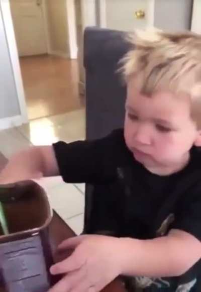 Chocolate without sugar tastes pretty good, right