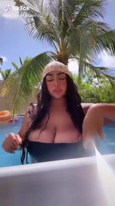 Would you titfuck her?