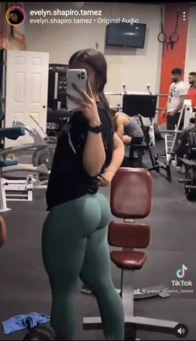 booty check