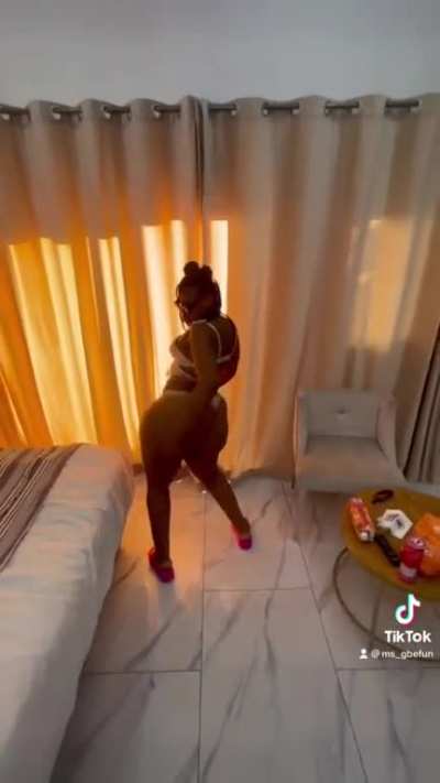 🍑🍑🍑