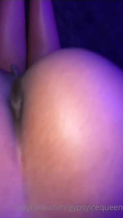 She a good dick sucker