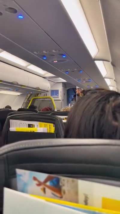 Spirit airlines has waffle house vibes
