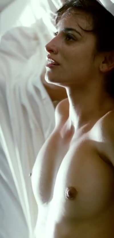 penelope-cruz hot in brokenembraces