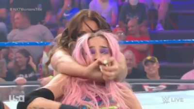 Poor Dakota Kai