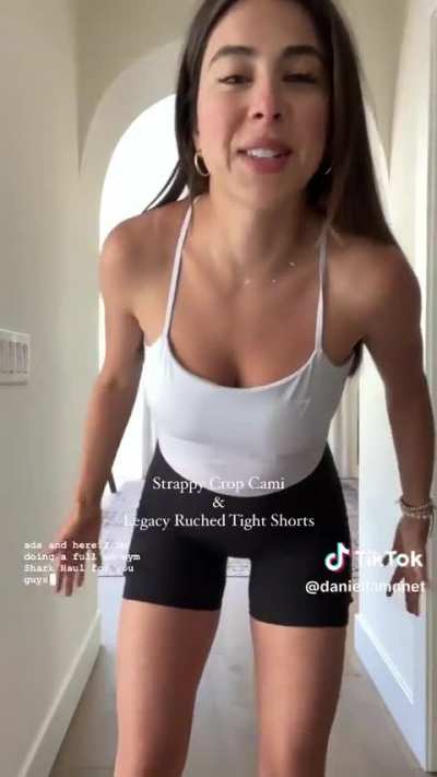 Daniella Monet