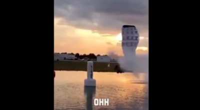 Hmb While I land this
