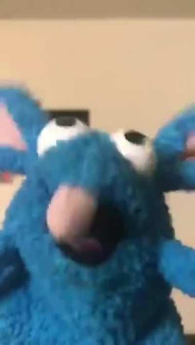A E So Um Bicho De Pelu... Pera Ai