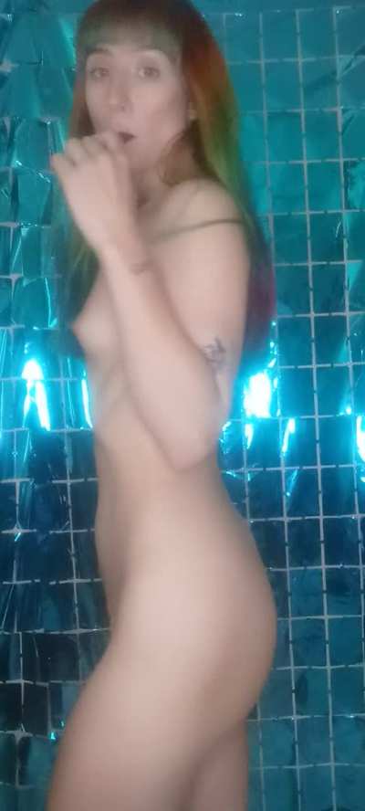 CUM get lit with me!! 🔥❤🖤