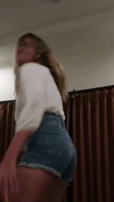 TikTok slut