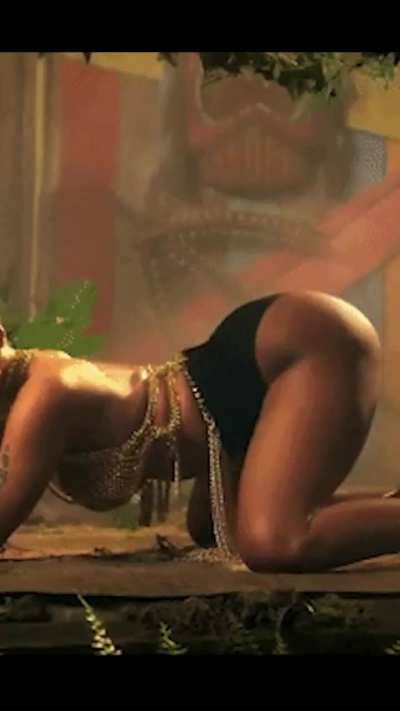 nicki minaj joi ai