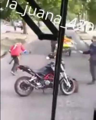 JUUUIIIIRAAAA  