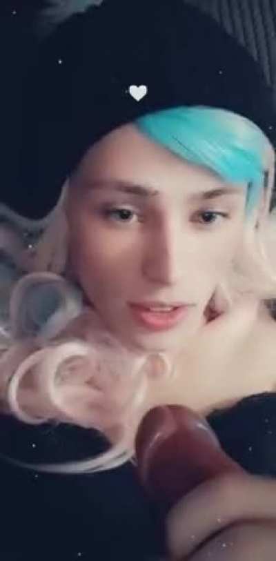 So hot who is she