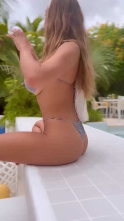 Absolute stunner