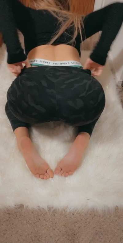 I’m just about ready to breed Daddy 🥺 would you want to? 🙈